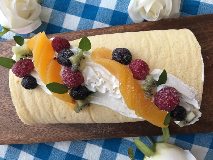 7月10日(月)特別な日や記念日に♪至福のフルーツロールケーキ講座