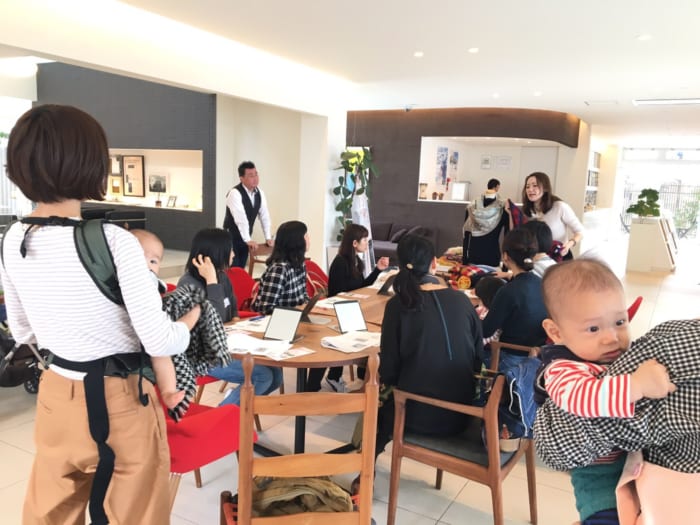 12月25日(火)ママのおしゃべりCAFE☆寒さ対策は おしゃれに♪ストールアレンジミニ講座付(宇都宮市)