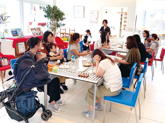 11月1日(金)ママのおしゃべりCAFE☆手のひらサイズの レザーコインケースづくりミニ講座付 in宇都宮