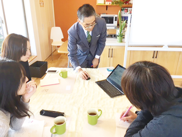 12月10日(火)一年の総決算!お金の年末大掃除講座☆ママのための保険カフェin小山
